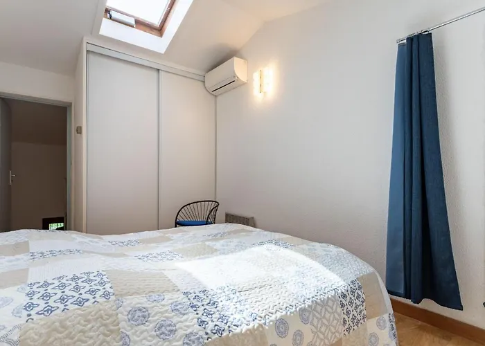 Le Belvedere By Interhome * La Londe-les-Maures